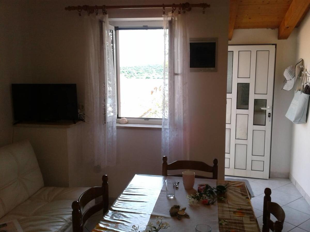 Romana Apartment Ilovik